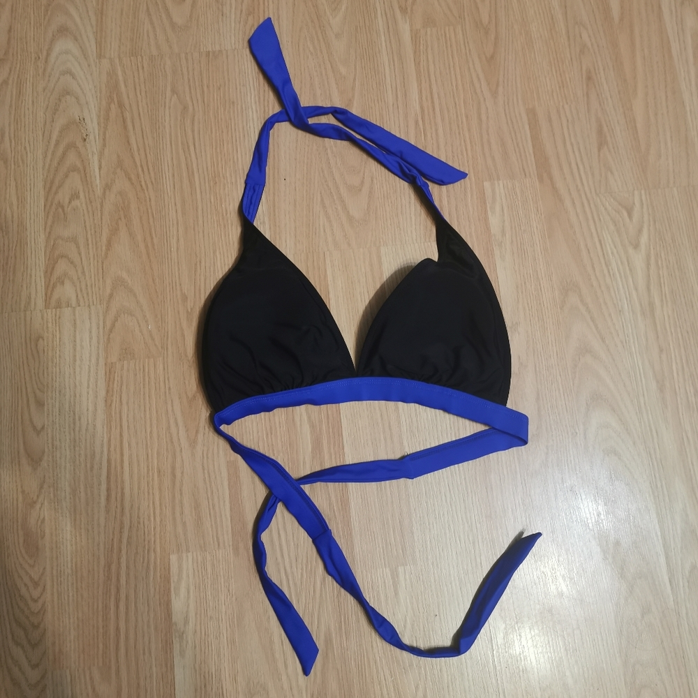 Reversible 2 color bikini top